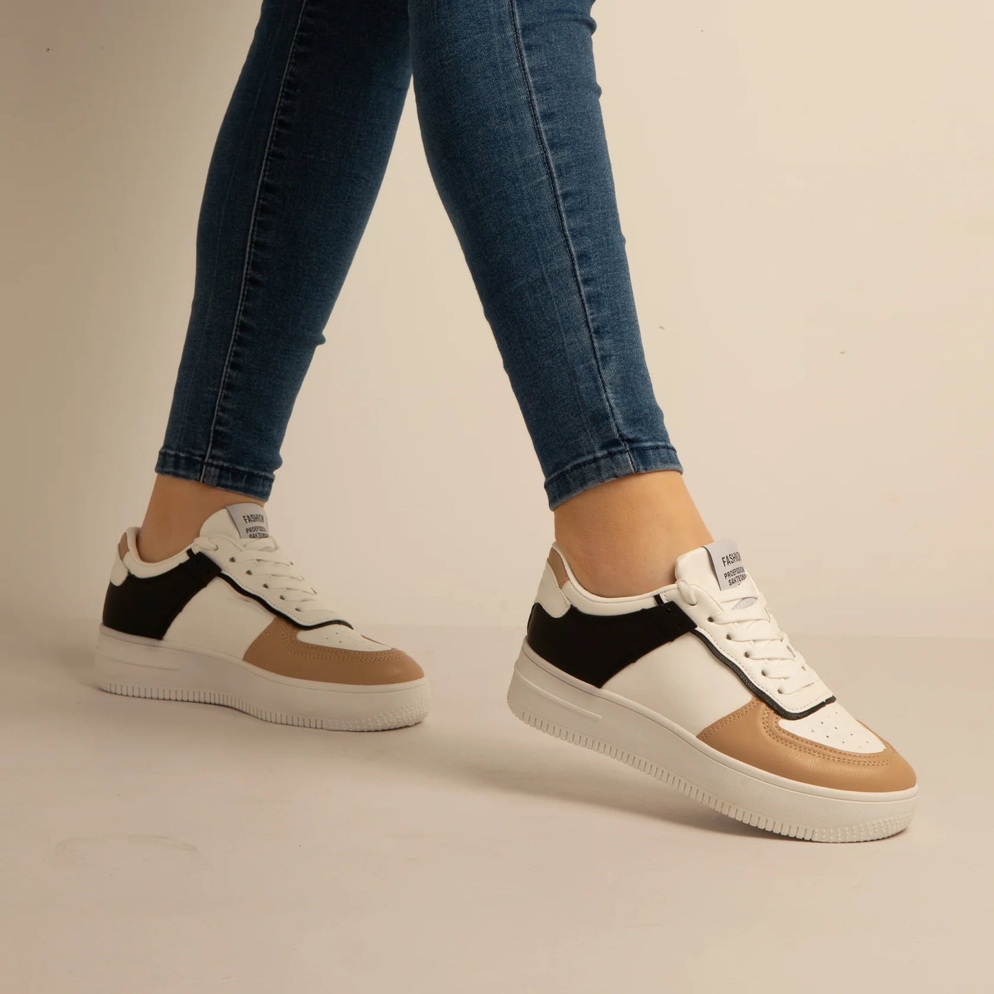 Basket Simili-Cuir_blanc/khaki