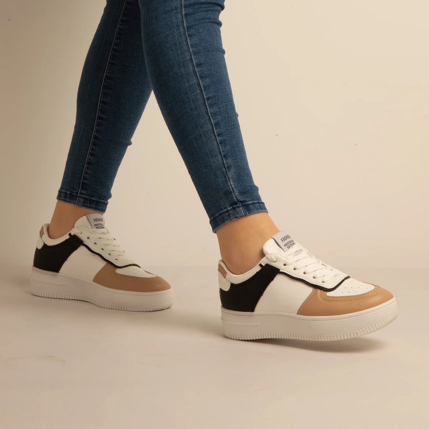 Basket Simili-Cuir_blanc/khaki