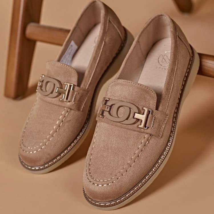 Mocassin en daim beige